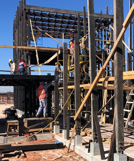 SERVICIOS DE ARQUITECTURA CARU